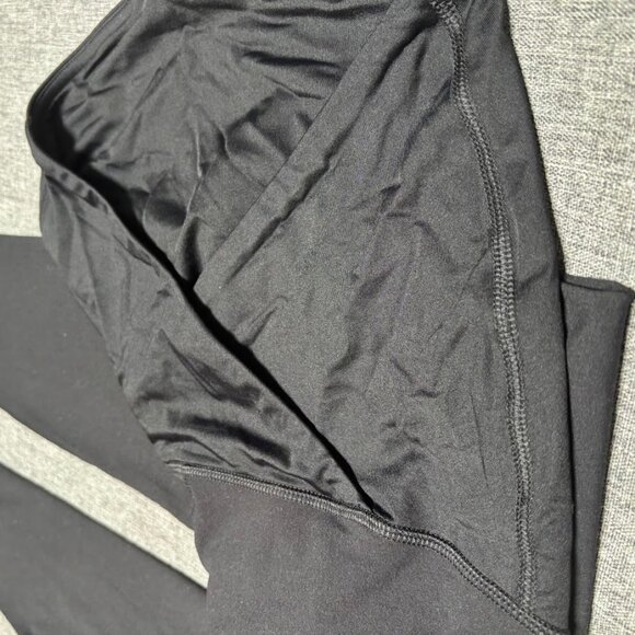 Over Belly High-Rise Active Maternity Leggings, Medium - Picture 3 of 5